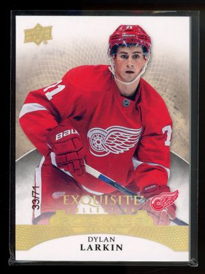 2015 Upper Deck Ice #R-26 Exquisite Collection Rookies - Gold Spectrum /72