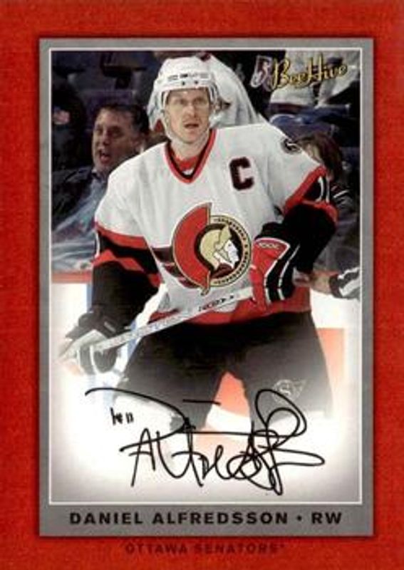 2006 Upper Deck Beehive #34 Red Facsimile Signatures