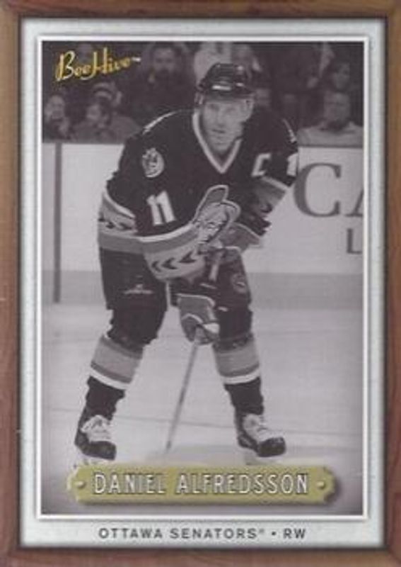 2006 Upper Deck Beehive #34 Wood