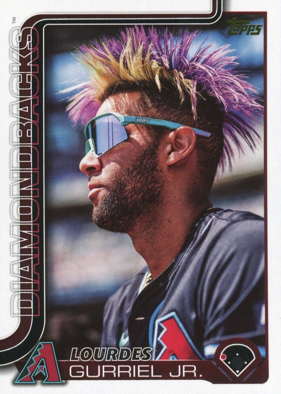 Lourdes Gurriel Jr. 2025 Topps #136 Golden Mirror Image Variation