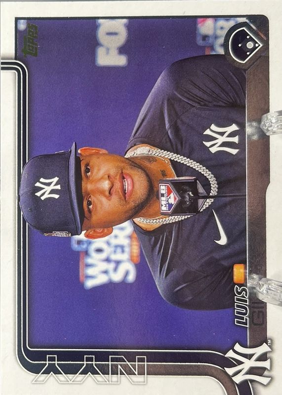 Luis Gil 2025 Topps #321 Golden Mirror Image Variation /(SSP) RAW