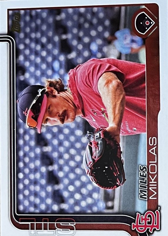 2025 Topps #137 Golden Mirror Image Variation /(SSP)