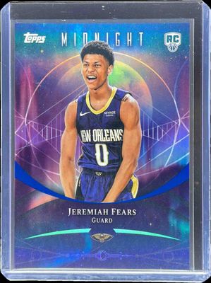 2025 Topps Midnight #67 Base