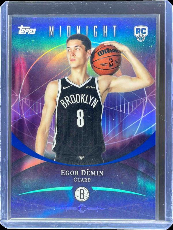 2025 Topps Midnight #68 Base