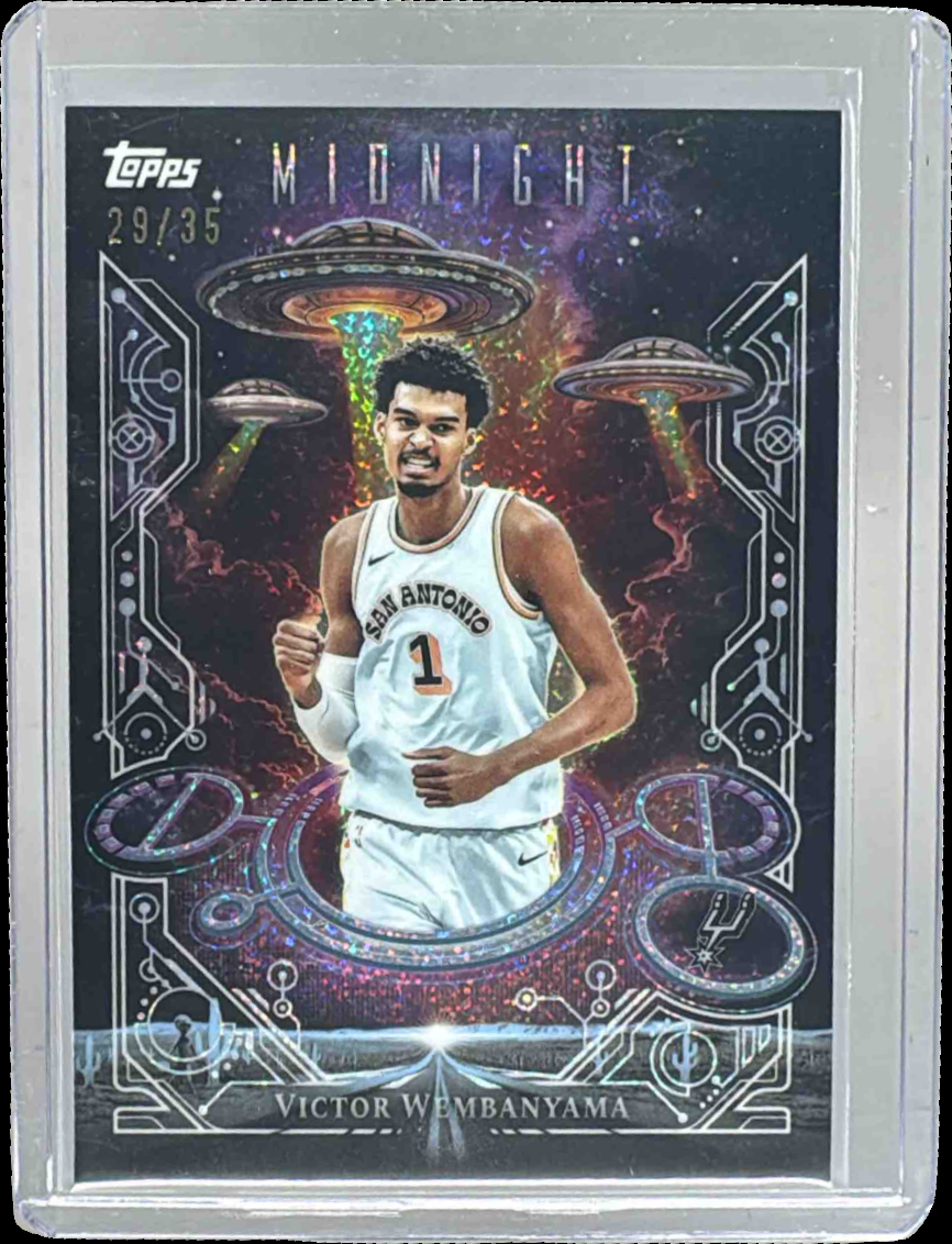Victor Wembanyama 2025 Topps Midnight #DD-10 Daydreamers - Winter ...