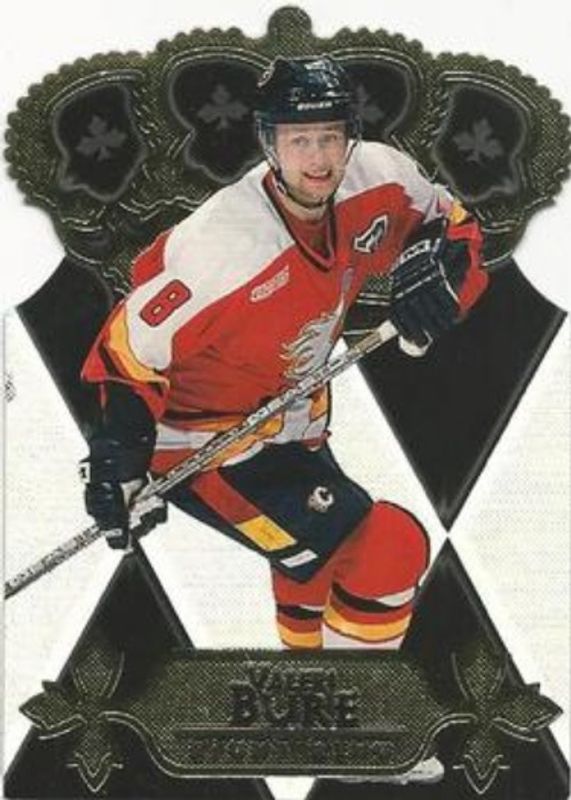 2000 Pacific #5 Gold Crown Die Cuts