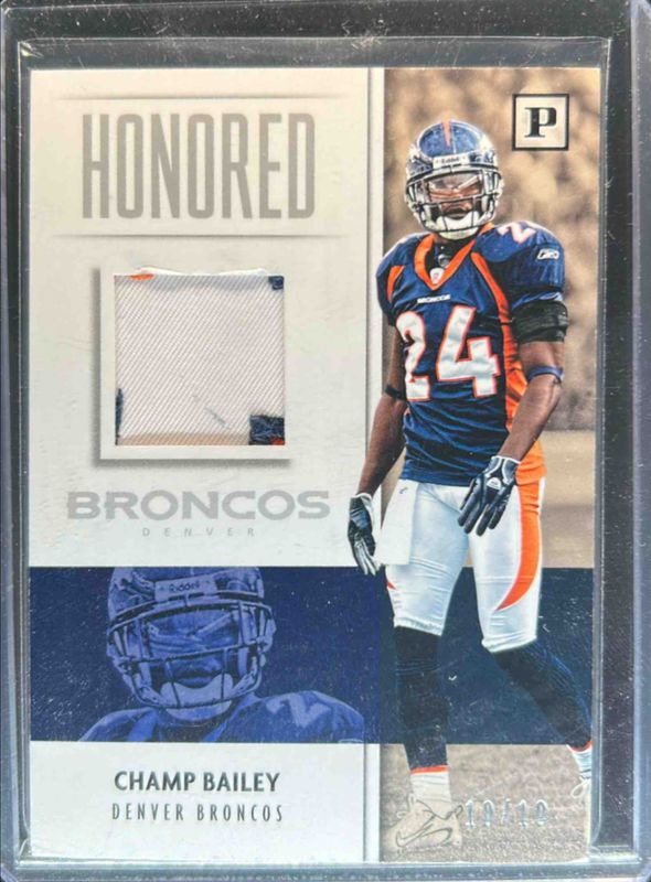 2018 Panini #11 Honored Swatches - Prime /3