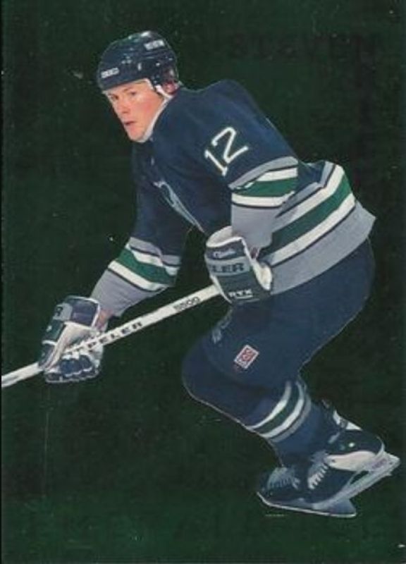 1995 Parkhurst International #95 Emerald Ice
