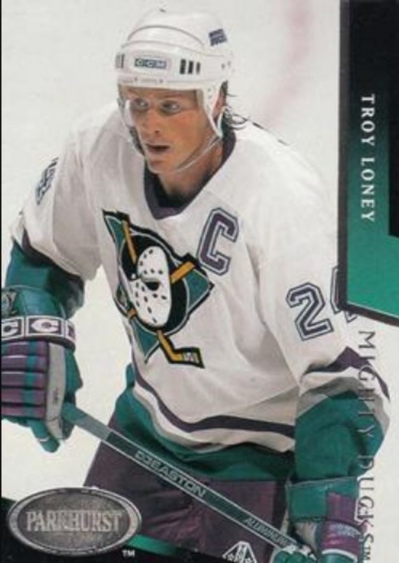 1993 Parkhurst #9 Base