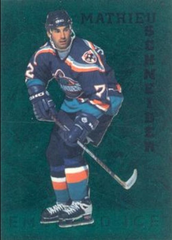 1995 Parkhurst International #130 Emerald Ice