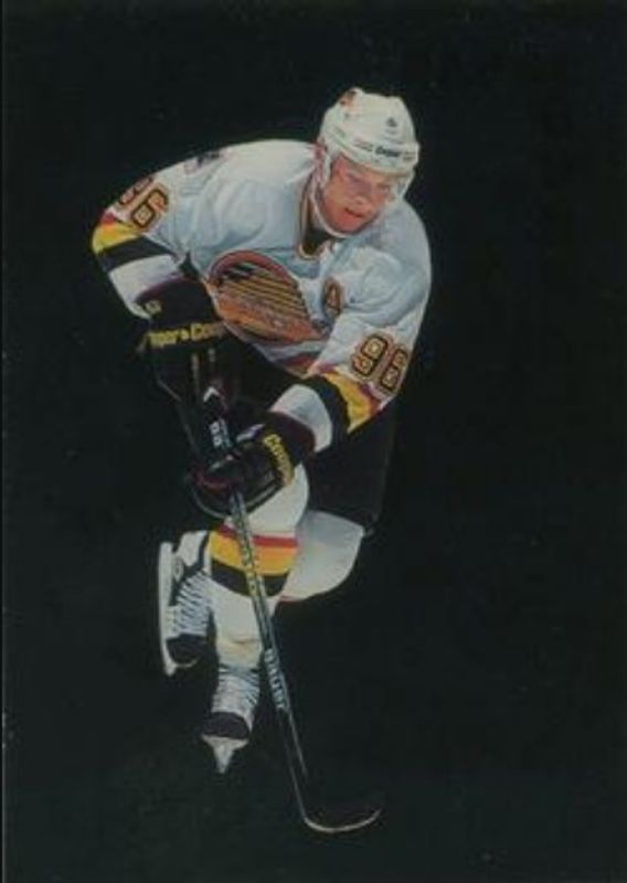 1995 Parkhurst International #482 Emerald Ice