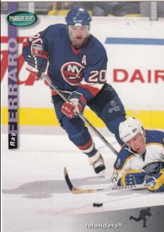 1994 Parkhurst #134 Base