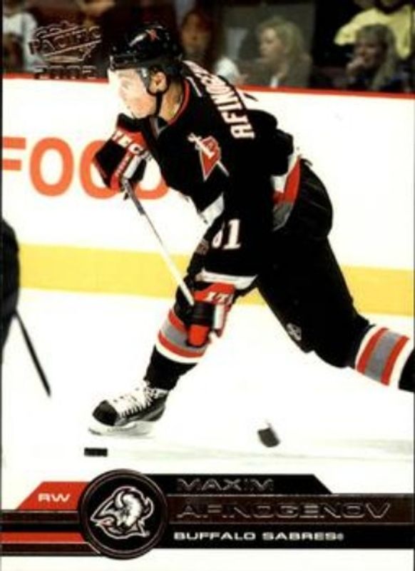 2001 Pacific #42 Base /500