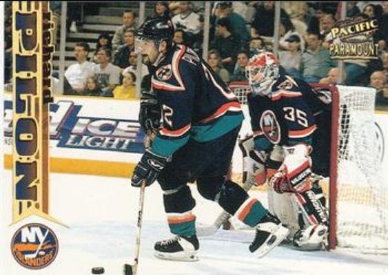 1998 Pacific Paramount #146 Base