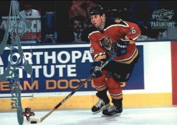 1997 Pacific Paramount #84 Ice Blue