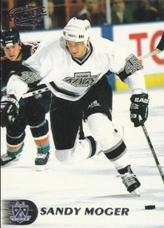 1998 Pacific #240 Base