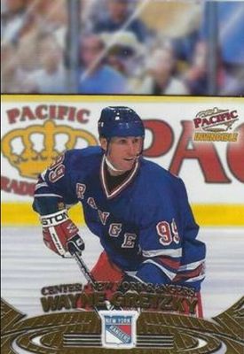 1997 Pacific Invincible #12 Off the Glass