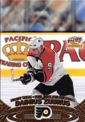 1997 Pacific Invincible #15 Off the Glass