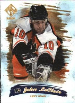 2000 Pacific Private Stock #16 Artist's Canvas