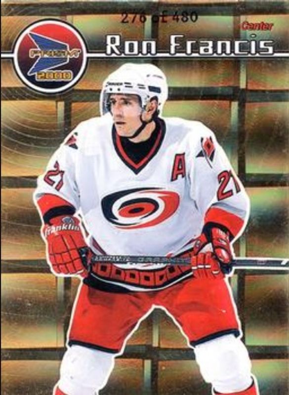 1999 Pacific Prism #28 Holographic Gold /480