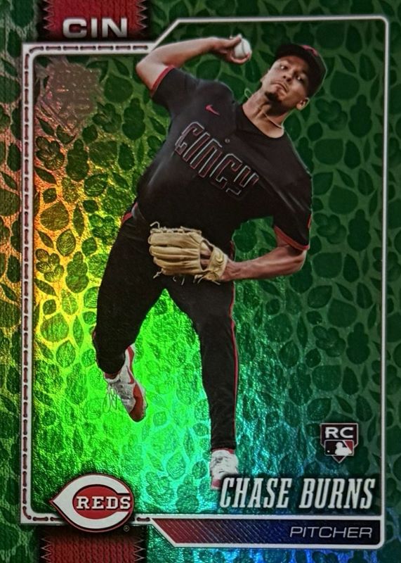 2026 Topps #312 Holiday