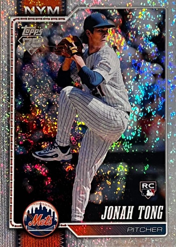 2026 Topps #4 Holo Foil