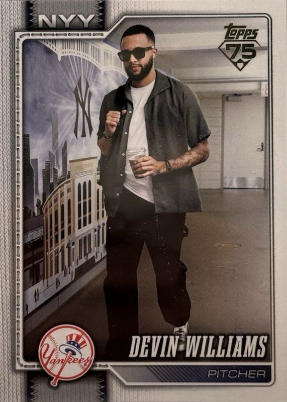 2026 Topps #239 Golden Mirror Variation /(SSP)