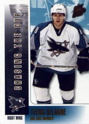 2002 Pacific Quest for the Cup #15 Chasing the Cup