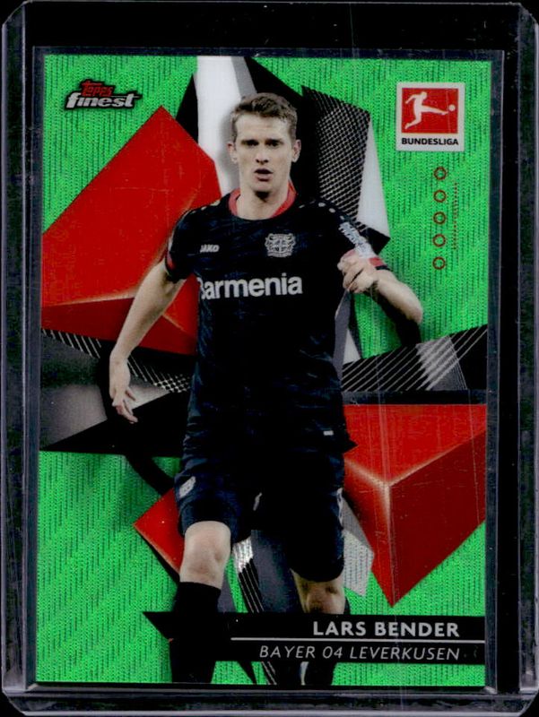 2020 Topps Finest Bundesliga #62 Green Wave /99