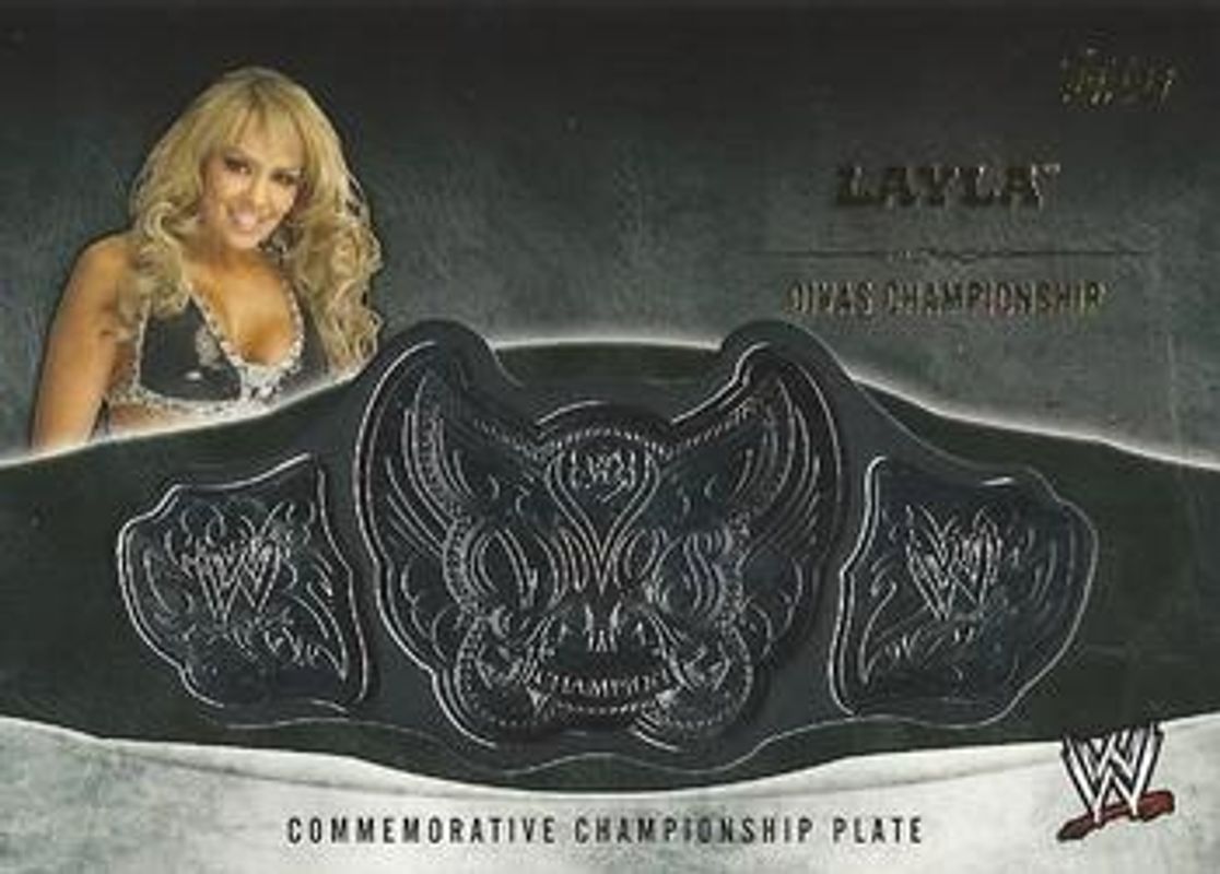2014 Topps WWE Commemorative Championship Plates