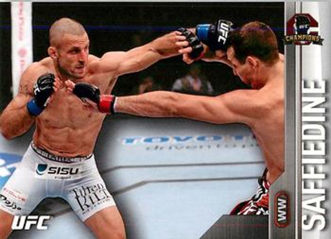 2015 Topps UFC Champions #48 Base
