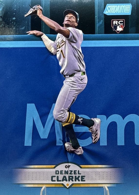 2025 Topps Stadium Club #31 Light Blue Foil