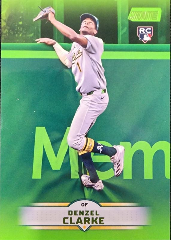2025 Topps Stadium Club #31 Lime Green Foil