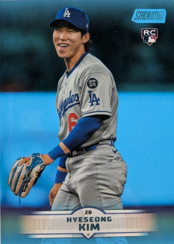 2025 Topps Stadium Club #200 Light Blue Foil