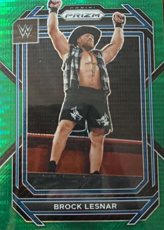2023 Prizm WWE #151 Green Pulsar /25