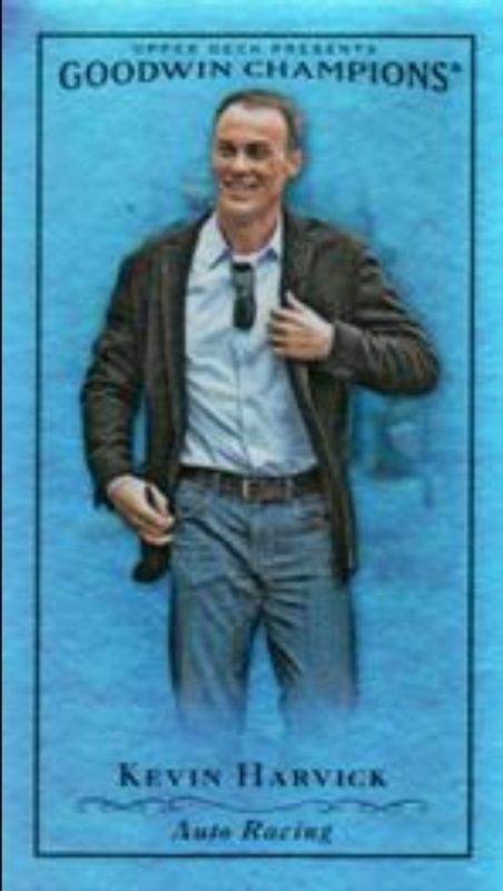 2016 Upper Deck Goodwin Champions #8 Black Metal Magician Minis /16
